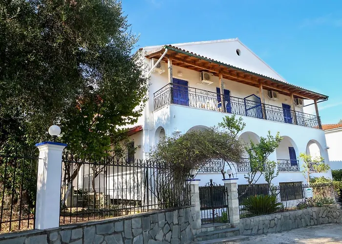Athina Appartement *