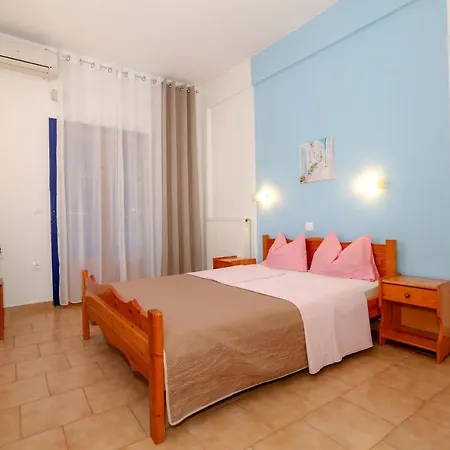 Athina Apartment *