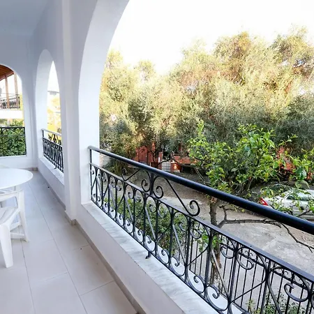 아파트 Athina Kato Korakiana