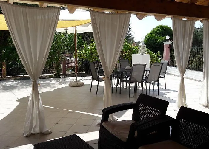 Athina * Kato Korakiana