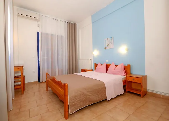 Athina Apartment *